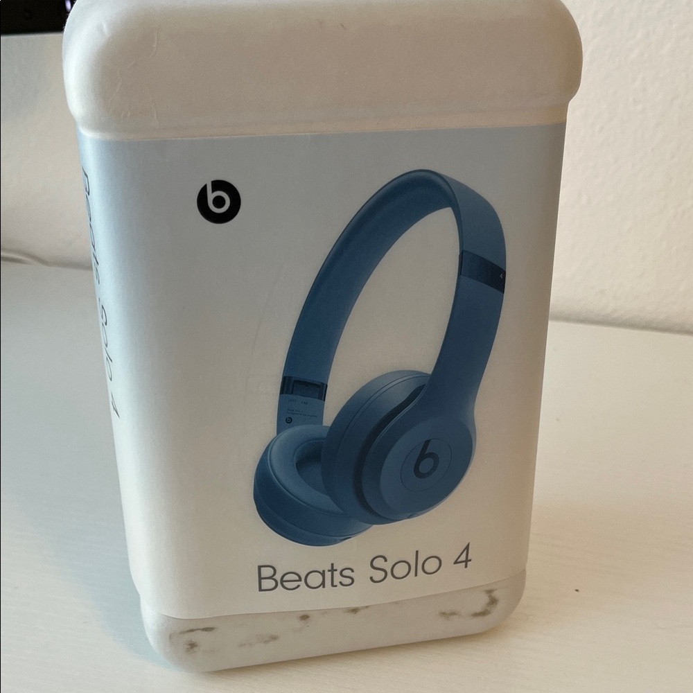 Beats Solo 4 by Dre Blue Headphones - Picture 7 of 8